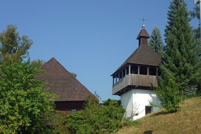 Artikulárny drevený kostol v Istebnom