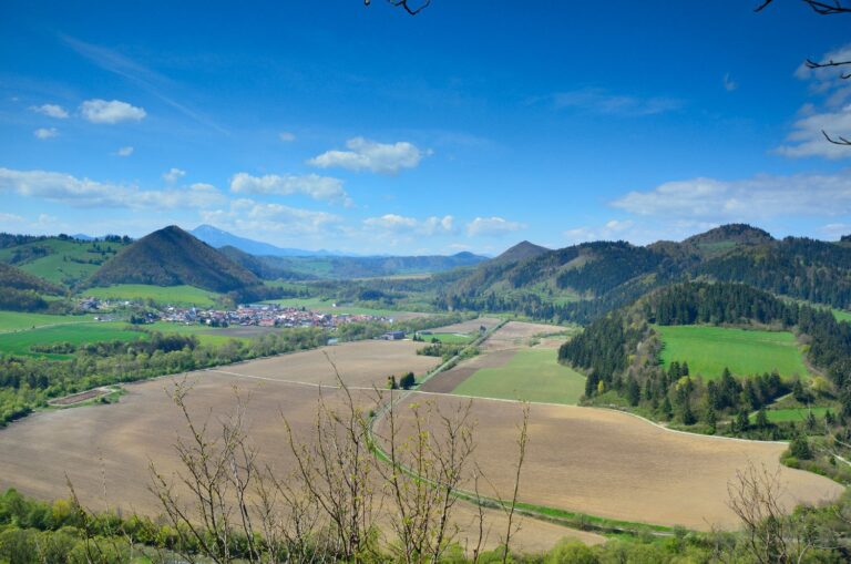 Výhľad z Bielskej skaly