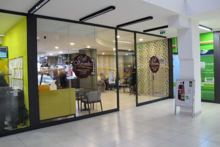 Café Veronika - NC Central