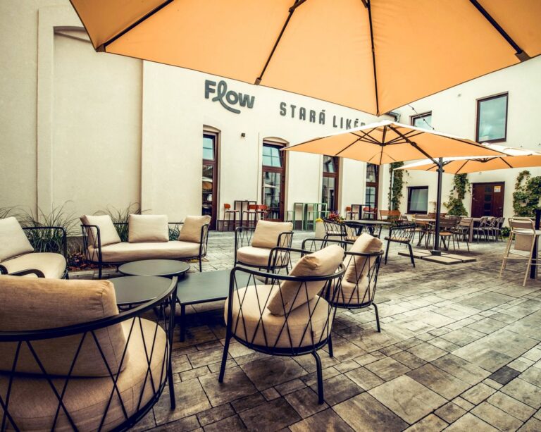 FLOW Food & Drinks
