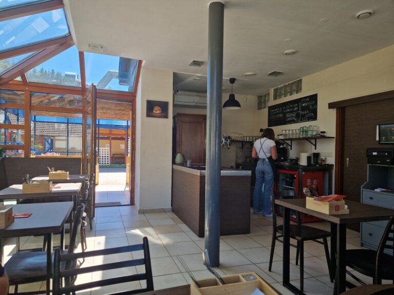 Laboratorio Bistro