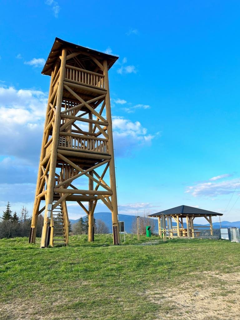 Vyhliadková veža na Modlovom vrchu – Novoť